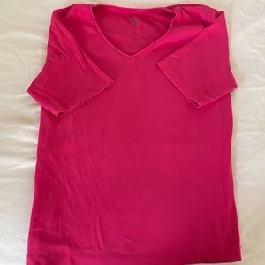 Chico’s size 3 hot pink c neck t shirt